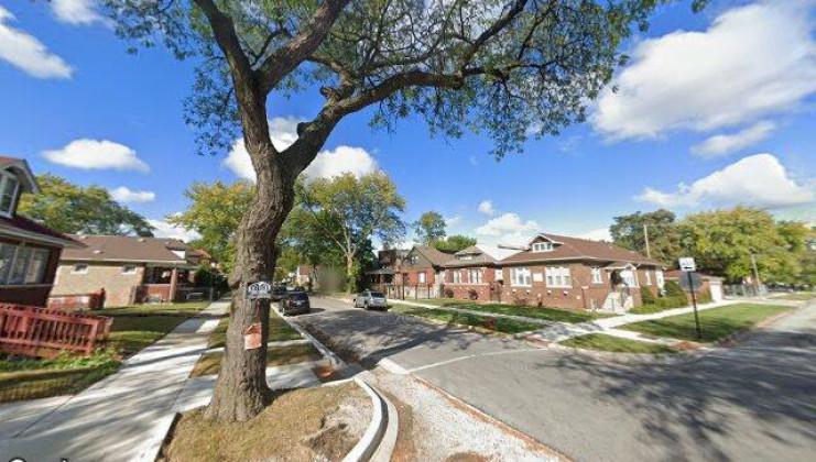 8147 s avalon ave, chicago, il 60619