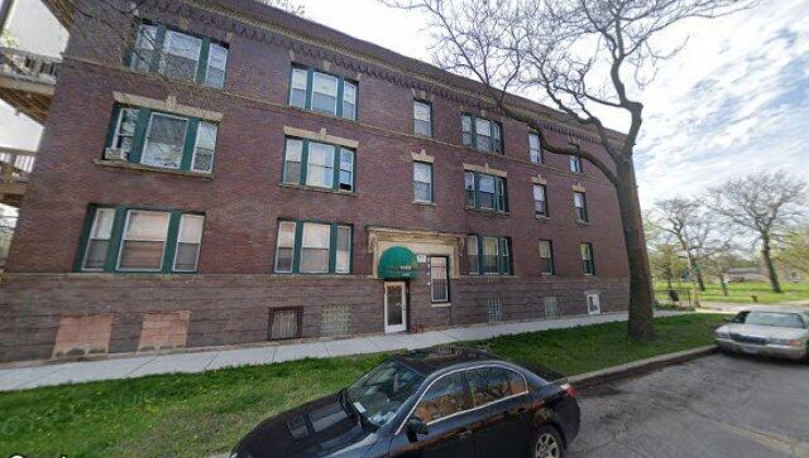 1135 w garfield blvd, chicago, il 60621