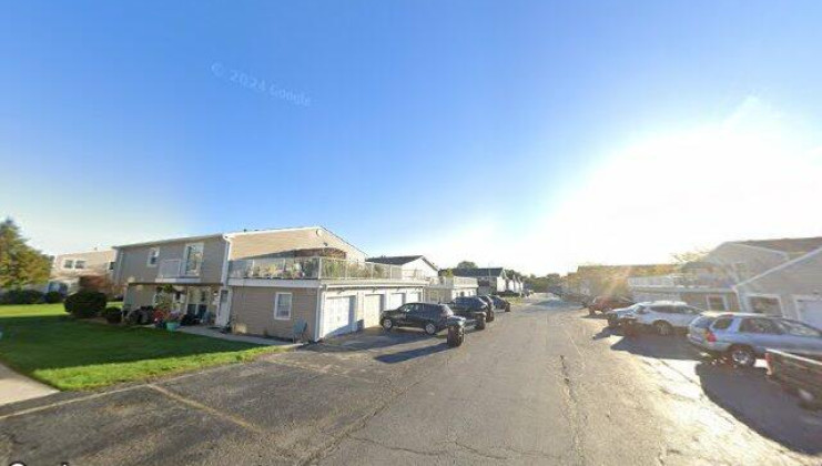 7952 164th ct unit 101, tinley park, il 60477
