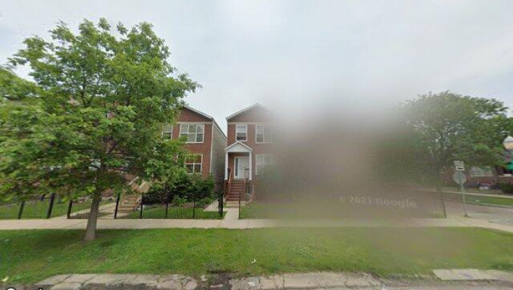 8055 s saint lawrence ave, chicago, il 60619