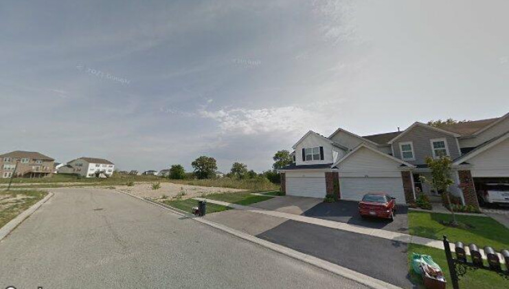 257 wild meadow ln, woodstock, il 60098