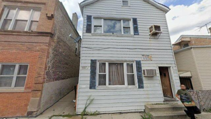 832 w 33rd st, chicago, il 60608