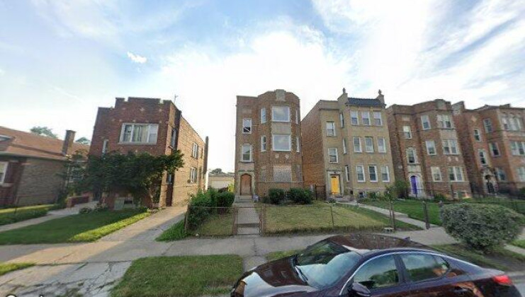 7512 s emerald ave, chicago, il 60620