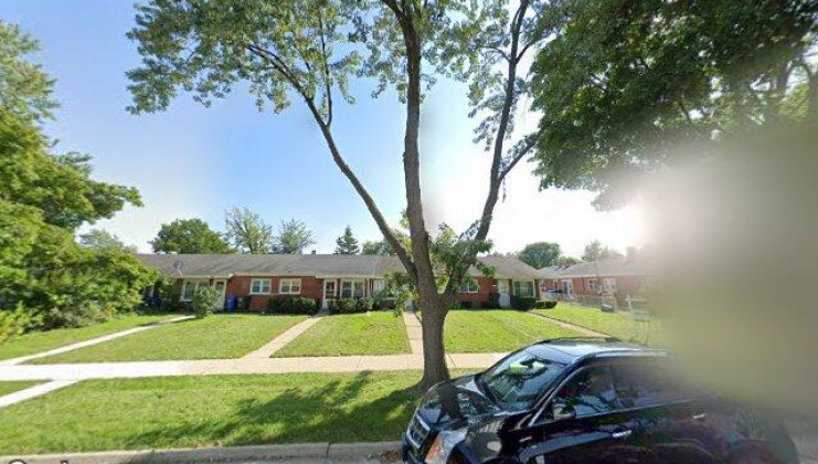 711 dulles rd unit e, des plaines, il 60016