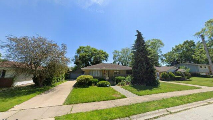 2321 184th st, lansing, il 60438