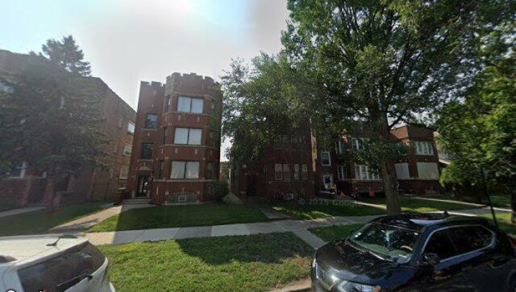 7942 s vernon ave, chicago, il 60619