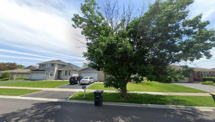 19265 lange st, lansing, il 60438