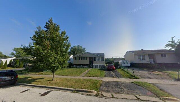 2631 kennedy dr, north chicago, il 60064