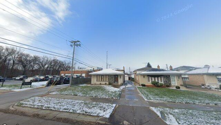 678 muskegon ave, calumet city, il 60409