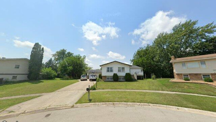 18856 willow ct, country club hills, il 60478