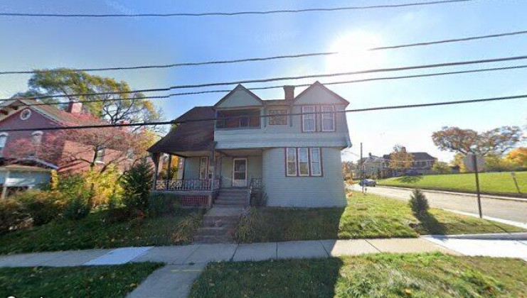 327 w chicago st, elgin, il 60123