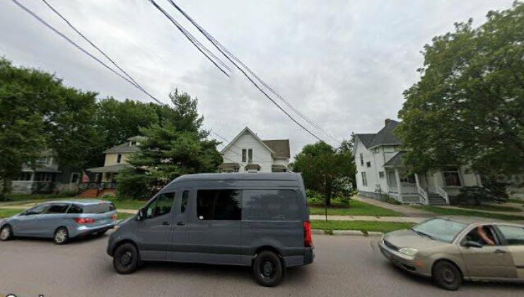 455 s state st, elgin, il 60123