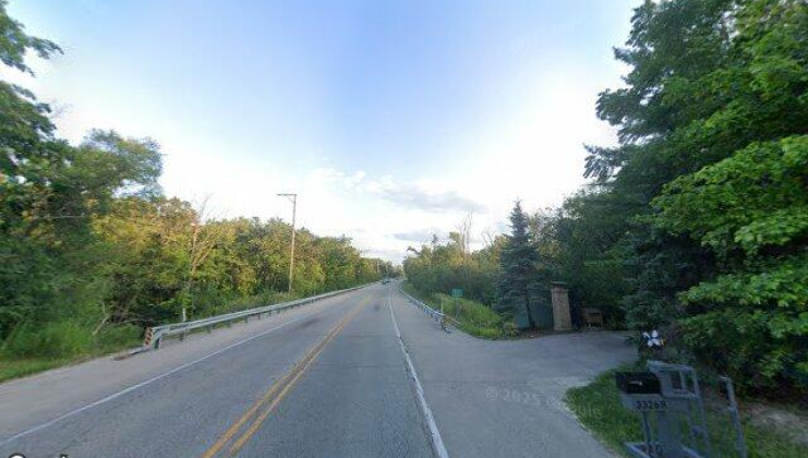 501 s fairfield rd, round lake, il 60073