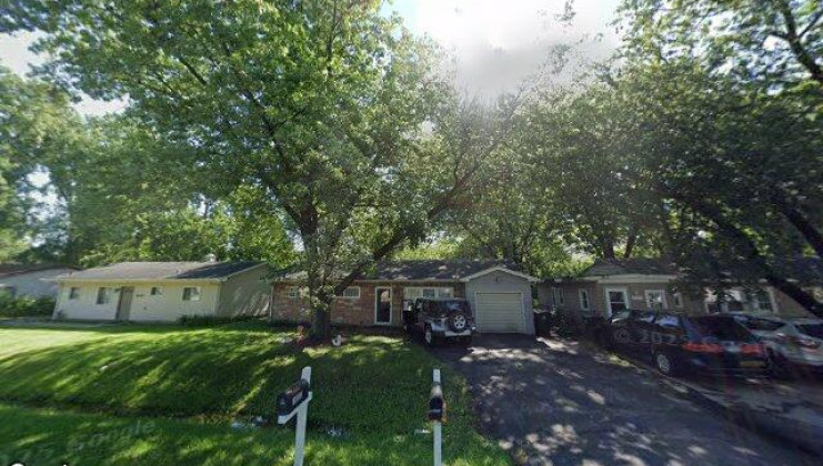 16323 trumbull ave, markham, il 60428