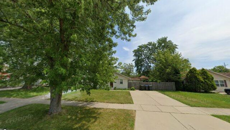 1715 hebron ave, zion, il 60099