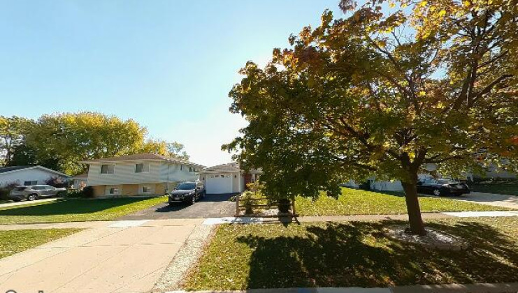 1465 devonshire ln, hoffman estates, il 60169