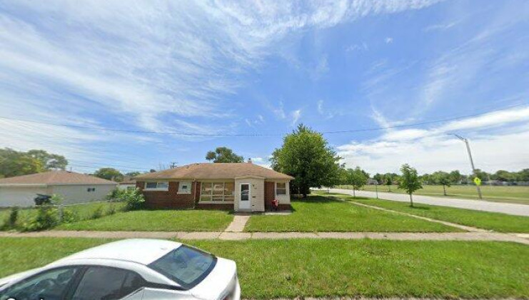 845 e 153rd ct, south holland, il 60473