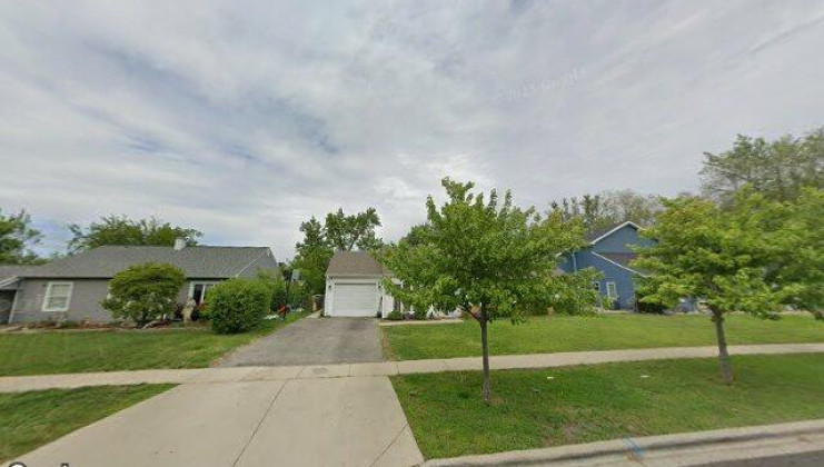 122 fairview ln, streamwood, il 60107