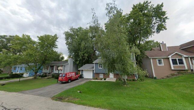 6512 pheasant trl, cary, il 60013