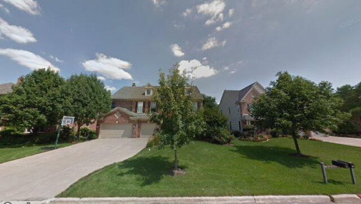 6165 glenbrook ln east, indian head park, il 60525