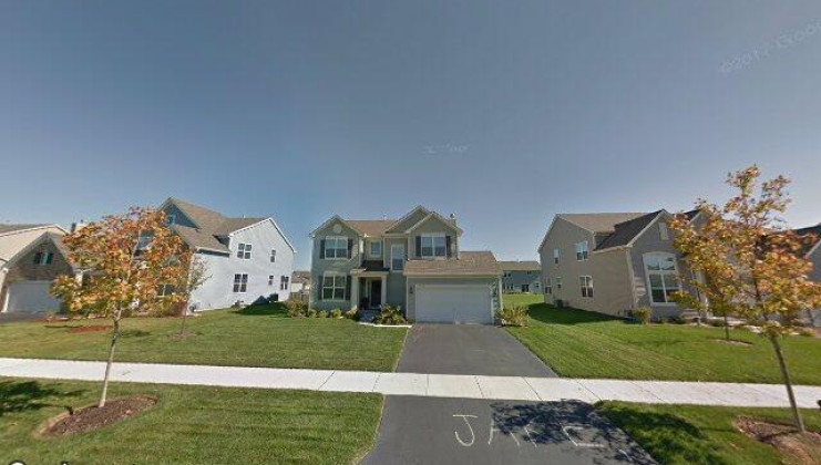 2352 thunder gulch rd, montgomery, il 60538