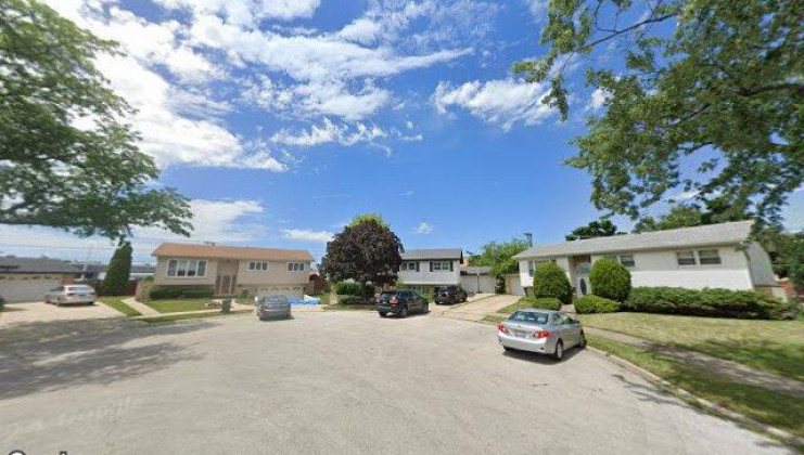 8248 w lyons st, niles, il 60714