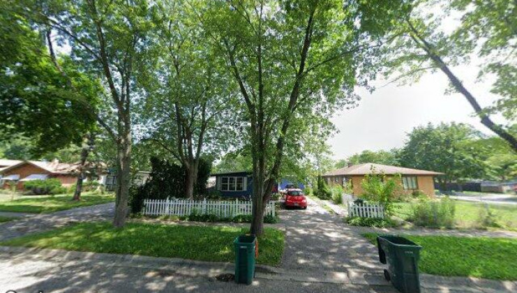 2117 horeb ave, zion, il 60099