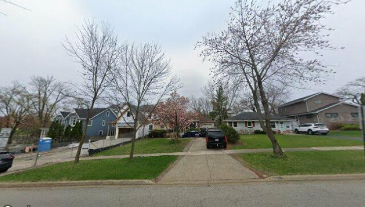 140 n prospect, clarendon hills, il 60514