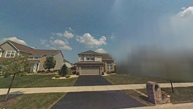 135 treehouse rd, matteson, il 60443