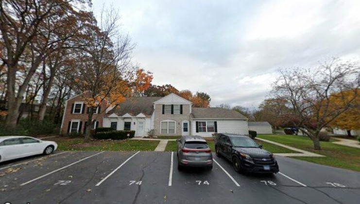 74 bright oaks cir, cary, il 60013