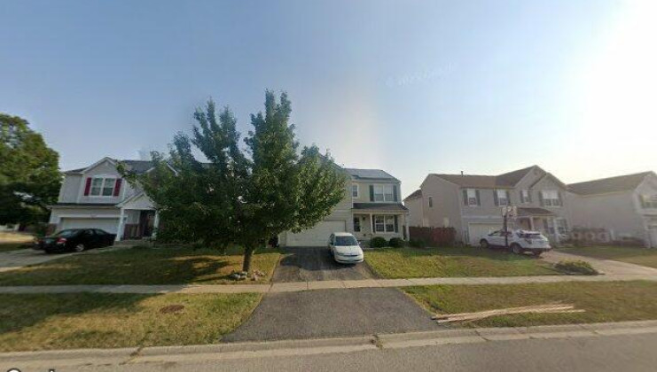 863 chesapeake trl, round lake heights, il 60073