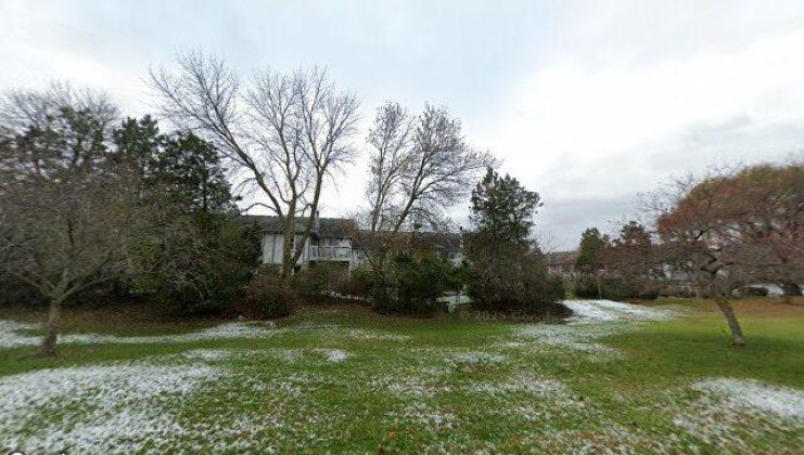 1323 coventry cir unit 234, vernon hills, il 60061
