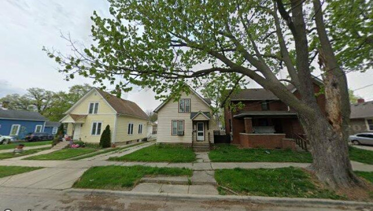 333 grant pl, aurora, il 60505