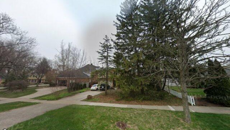 117 n prospect ave, clarendon hills, il 60514