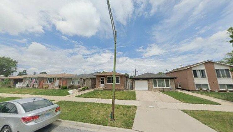 2742 e 128th st, chicago, il 60633