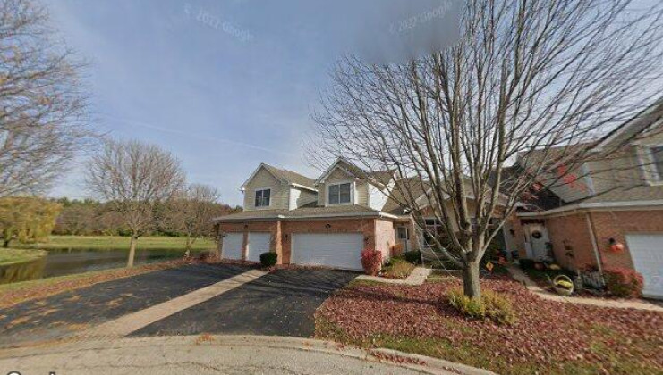 8321 raptor trl, lakewood, il 60014