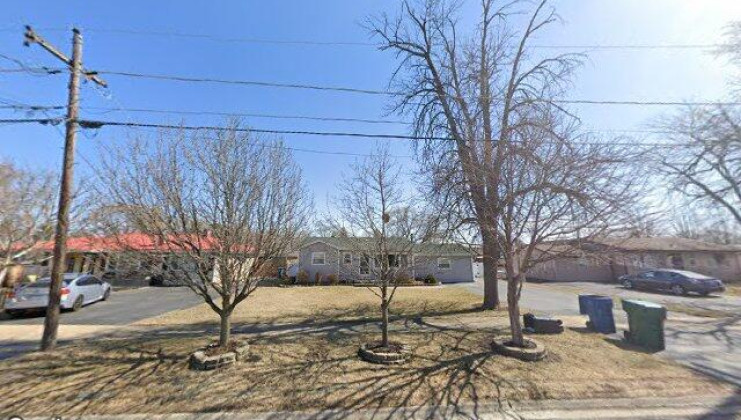 8605 leclaire ave, burbank, il 60459