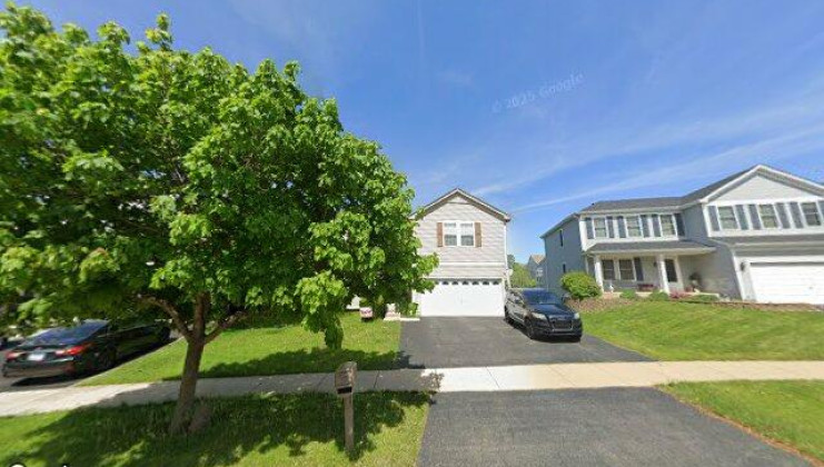 1745 stonegate dr, montgomery, il 60538
