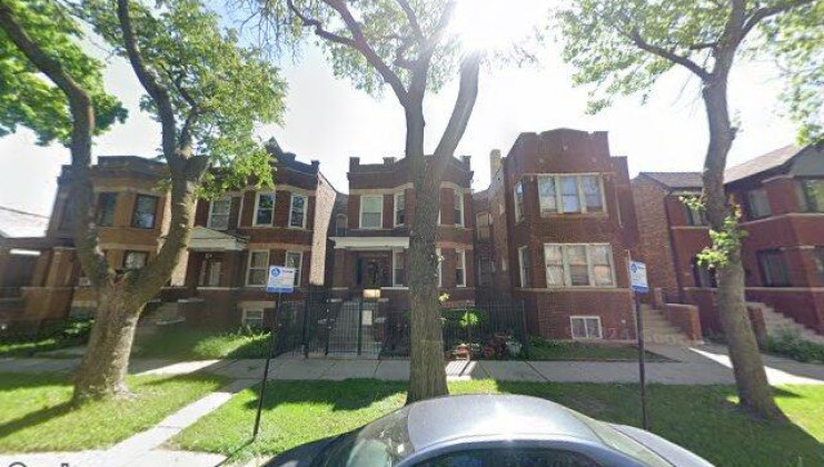 3325 n monticello ave, chicago, il 60618