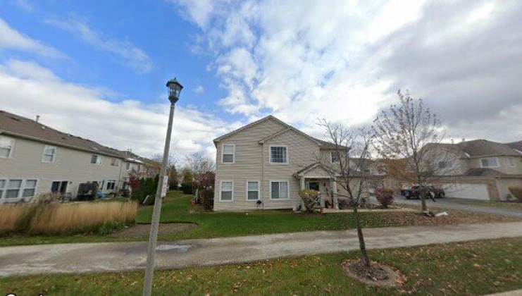 375 n tower dr unit 375, hainesville, il 60030