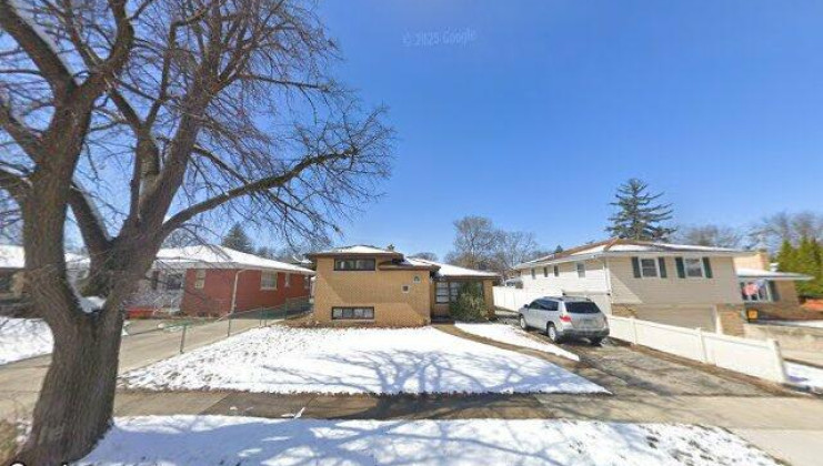 618 s grant ave, villa park, il 60181