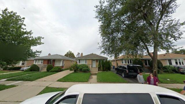 2436 ernst st, franklin park, il 60131