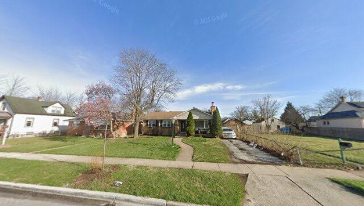 2050 desplaines street, blue island, il 60406