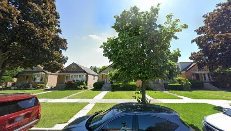 2327 s 13th ave, north riverside, il 60546
