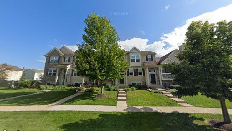 561 richard brown blvd, volo, il 60073