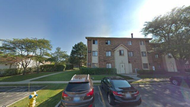11 echo court 18, vernon hills, il 60061