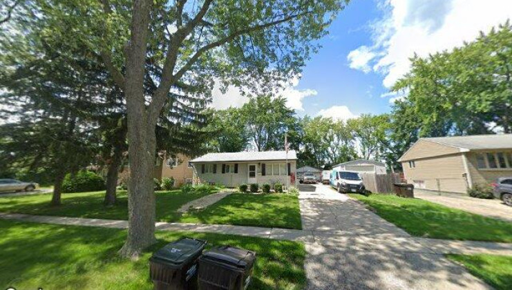 687 marine dr, wauconda, il 60084