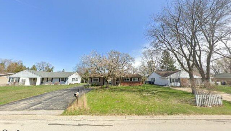 7521 adams st, darien, il 60561