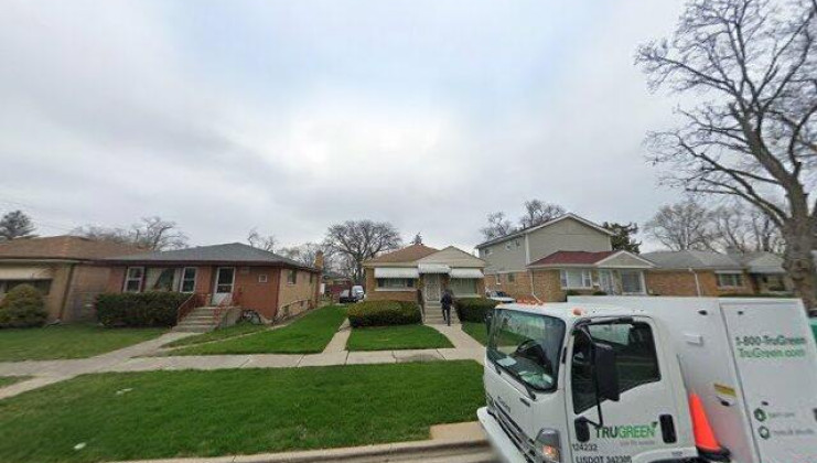 3211 adams street, bellwood, il 60104