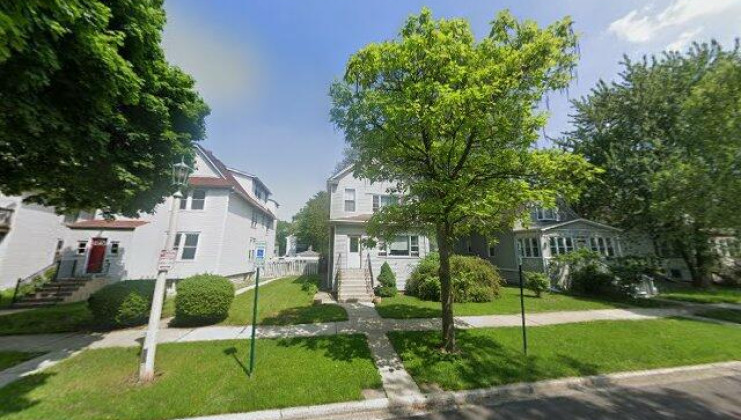 1032 s. maple ave., oak park, il 60304